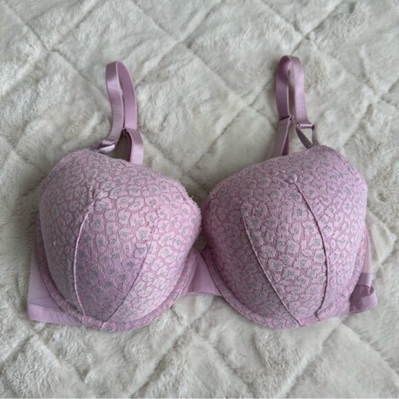 Victoria's Secret | Lilac Leopard Sexy Tee Lined Demi Bra | Size 36DD - Picture 3 of 12